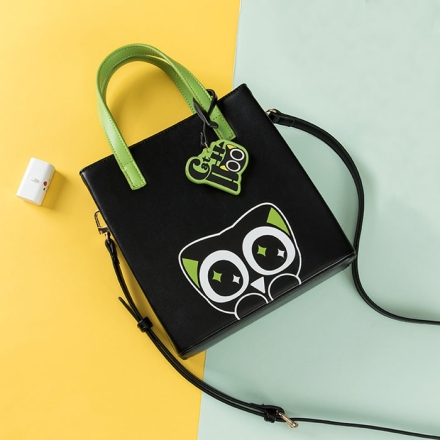 【周边】罗小黑战记 × 森马 联名款：斜挎包 黑色款 挎包