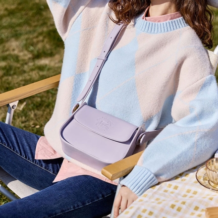 【周边】罗小黑战记 × 森马 联名款：马鞍包 薰衣草紫款 马鞍包
